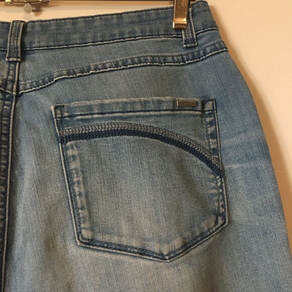 French Dressing Jeans Light Blue Suzanne Canadian Designed Jeans - Picture 6 of 16